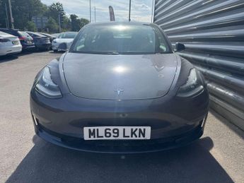 TESLA MODEL 3 Model 3 Standard Range + 4dr