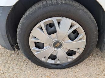 Ford Transit Connect 1.5 TDCi 230 Combi Van 6dr Diesel Manual L2 H1 (128 g/km, 99 bhp