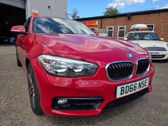 BMW 1 Series 1.5 118i Sport 5dr