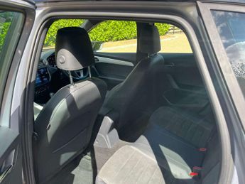 SEAT ARONA 1.6 Arona Xcellence Luxury TDI Auto 5dr