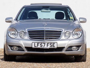 Mercedes-Benz E Class 3.5 E350 Avantgarde Saloon 4dr Petrol G-Tronic