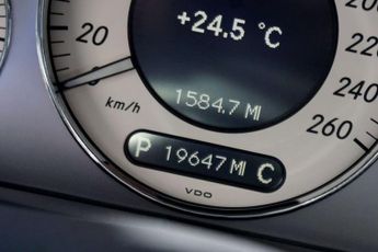 Mercedes-Benz E Class 3.5 E350 Avantgarde Saloon 4dr Petrol G-Tronic