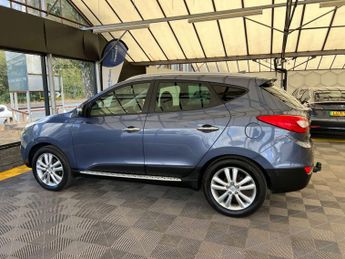 HYUNDAI IX35 1.7 ix35 Premium CRDi 5dr