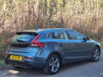 Volvo V40 SE LUX NAV T4 AUTO