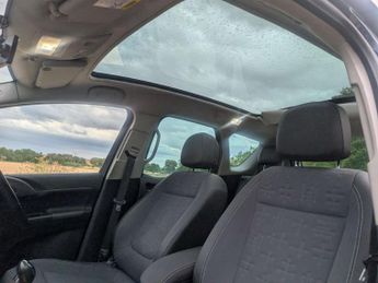 Vauxhall Meriva 1.4i Turbo SE MPV 5dr Petrol Manual Euro 6 (140 ps)
