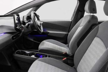 VOLKSWAGEN ID.3 Pro 58kWh Life Hatchback 5dr Electric Auto (145 ps)