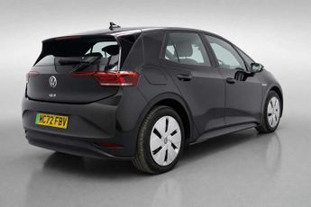 VOLKSWAGEN ID.3 Pro 58kWh Life Hatchback 5dr Electric Auto (145 ps)
