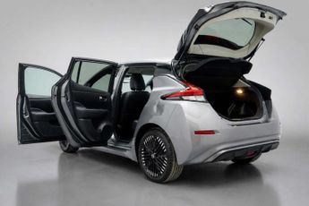 NISSAN LEAF 39kWh Tekna Hatchback 5dr Electric Auto (150 ps)
