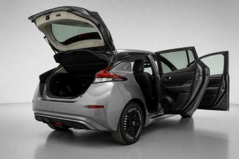 NISSAN LEAF 39kWh Tekna Hatchback 5dr Electric Auto (150 ps)