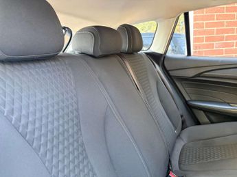 MG 5 MG5 Excite EV 5dr
