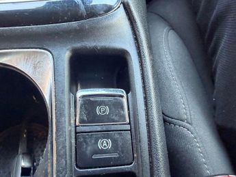 MG 5 MG5 Excite EV 5dr