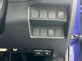 Nissan QASHQAI 1.5 Qashqai Tekna dCi 5dr