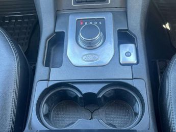 Land Rover DISCOVERY 3.0 Discovery XS SDV6 Auto 4WD 5dr