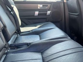 Land Rover DISCOVERY 3.0 Discovery XS SDV6 Auto 4WD 5dr