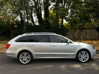 Skoda SUPERB 2.0 Superb Elegance TDI CR Semi-Auto 5dr