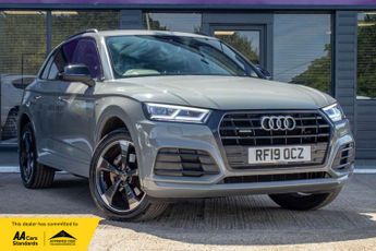 AUDI Q5 2.0 TDI 40 Black Edition SUV 5dr Diesel S Tronic quattro Euro 6 
