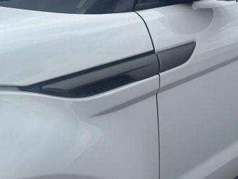 Land Rover RANGE ROVER EVOQUE 2.2 Range Rover Evoque Pure eD4 4x2 5dr