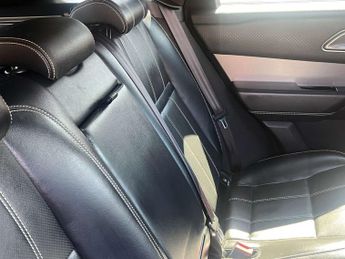 Land Rover RANGE ROVER VELAR 2.0 Range Rover Velar R-Dynamic S D240 Auto 4WD 5dr