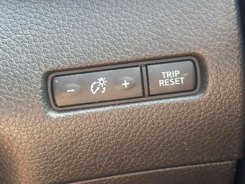 Nissan X-TRAIL 1.6 dCi Acenta SUV 5dr Diesel XTRON Euro 6 (s/s) (130 ps)
