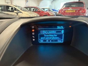 Ford Fiesta 1.0T EcoBoost Zetec Hatchback 5dr Petrol Powershift Euro 5 (100 