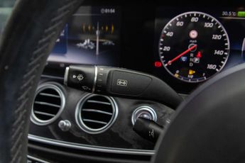 MERCEDES-BENZ E CLASS 2.0 E300e 13.5kWh AMG Line (Premium) Saloon 4dr Petrol Plug-in H