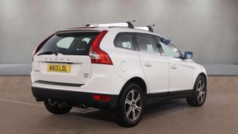 VOLVO XC60 2.4 D5 SE Lux Nav SUV 5dr Diesel Geartronic AWD Euro 5 (215 ps)
