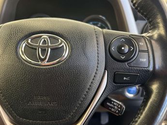 TOYOTA RAV4 2.5 RAV4 Business Edition+ HEV TSS 4x2 CVT 5dr