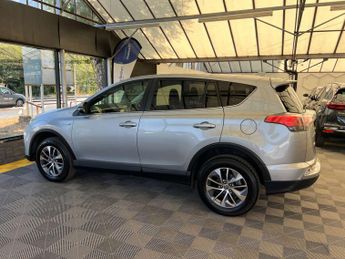 TOYOTA RAV4 2.5 RAV4 Business Edition+ HEV TSS 4x2 CVT 5dr