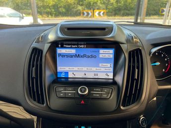 FORD KUGA 1.5 Kuga Titanium Edition 4x4 Auto 4WD 5dr