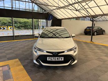 TOYOTA COROLLA 2.0 Corolla Design HEV CVT 5dr