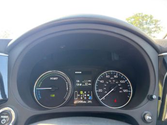 Mitsubishi Outlander 2.0h 12kWh GX4h SUV 5dr Petrol Plug-in Hybrid CVT 4WD Euro 5 (s/