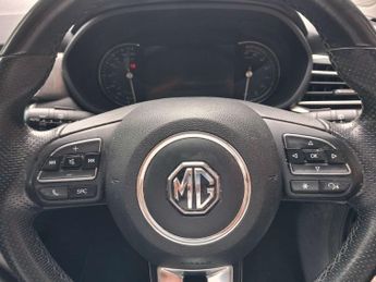 MG 5 MG5 Excite EV 5dr