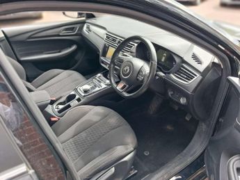 MG 5 MG5 Excite EV 5dr