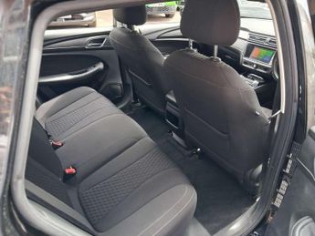 MG 5 MG5 Excite EV 5dr