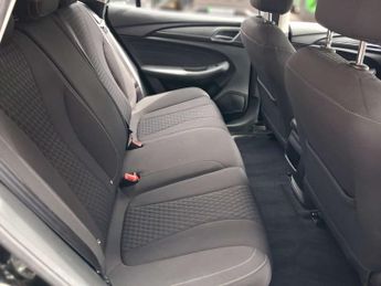 MG 5 MG5 Excite EV 5dr