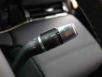 Land Rover Range Rover Evoque 2.0 Range Rover Evoque R-Dynamic SE D Auto 4WD 5dr