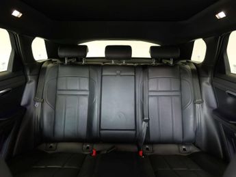 Land Rover Range Rover Evoque 2.0 Range Rover Evoque R-Dynamic HSE D Auto 4WD 5dr