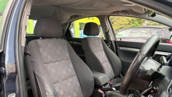 VAUXHALL VECTRA 1.8 VVT SRi Hatchback 5dr Petrol Manual (173 g/km, 138 bhp)