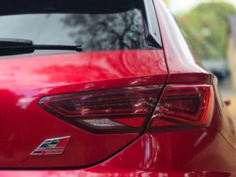 SEAT LEON 2.0 Leon Cupra 300 TSi 5dr