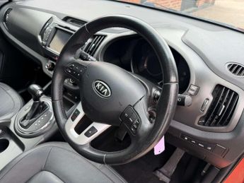 KIA SPORTAGE 2.0 Sportage KX-3 Sat Nav CRDi Auto 4WD 5dr