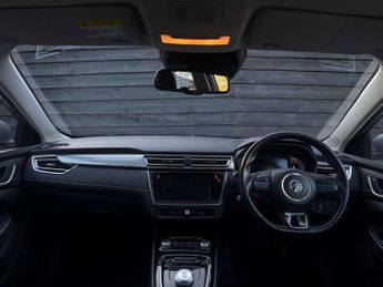 MG 5 MG5 Exclusive EV 5dr