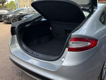 FORD MONDEO 1.5 Mondeo Titanium Auto 5dr