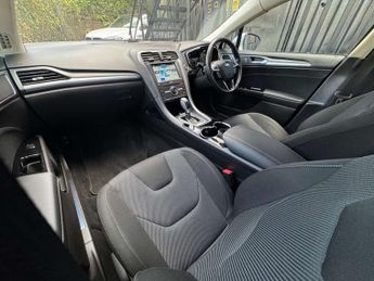 FORD MONDEO 1.5 Mondeo Titanium Auto 5dr