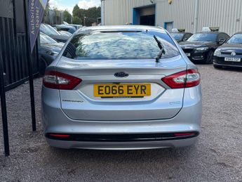 FORD MONDEO 1.5 Mondeo Titanium Auto 5dr