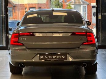 Volvo S90 2.0 D4 Momentum Saloon 4dr Diesel Auto Euro 6 (s/s) (190 ps)