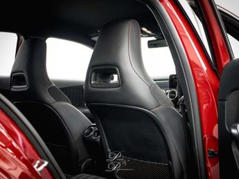 MERCEDES-BENZ A-CLASS 1.3 A 180 AMG Line Premium Auto 5dr