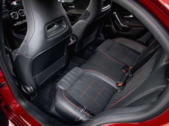 MERCEDES-BENZ A-CLASS 1.3 A 180 AMG Line Premium Auto 5dr