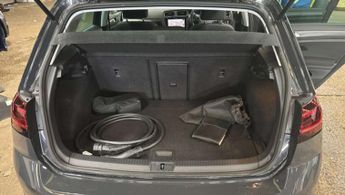 VOLKSWAGEN GOLF e-Golf 5dr
