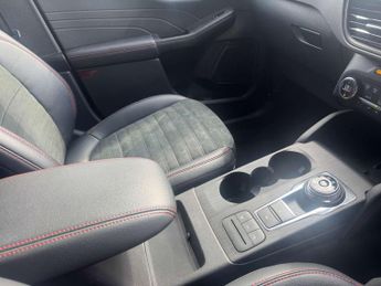 FORD KUGA 2.5 Kuga ST-Line Phev CVT 5dr