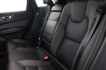 Volvo XC60 2.0 B5 MHEV R-Design Auto Euro 6 (s/s) 5dr